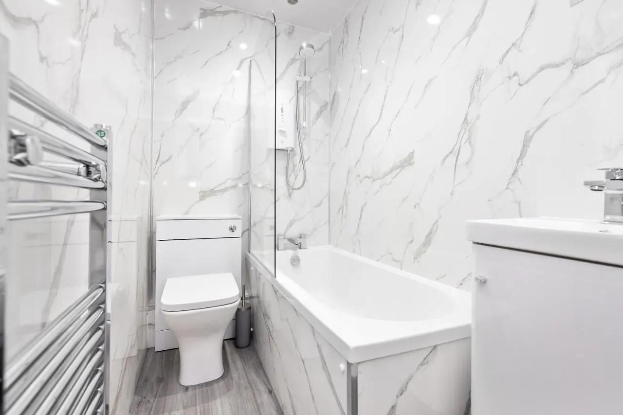 Altido Charming Flat Near City Centre Edinburg 0*,